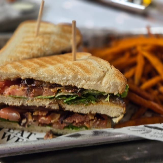 Oink B.L.T. Sandwich.